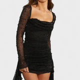 Sónia - Robe Mini avec Brillance et Décolleté
