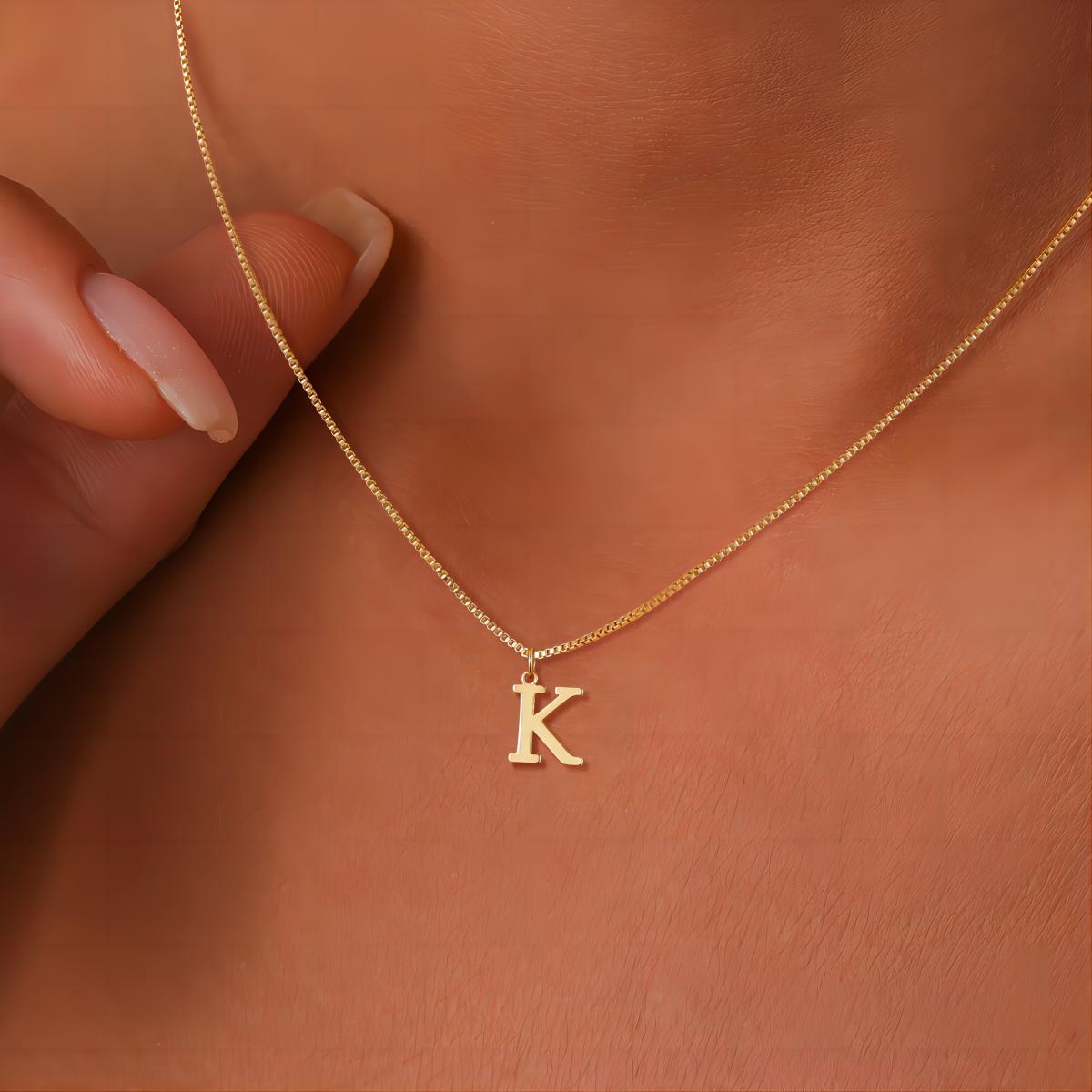 ラブレター・イニシャル・ネックレス｜ゴールド 18K