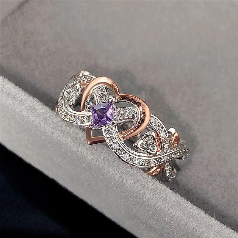 ロマンチックなバラの花のハートリング