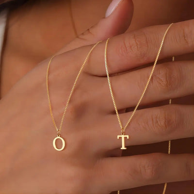 ラブレター・イニシャル・ネックレス｜ゴールド 18K