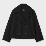 ジュディテ - 春のジャケット" can be rewritten in Japanese as:

"ジュディテ - 春用ジャケット