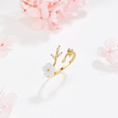 白い花リング