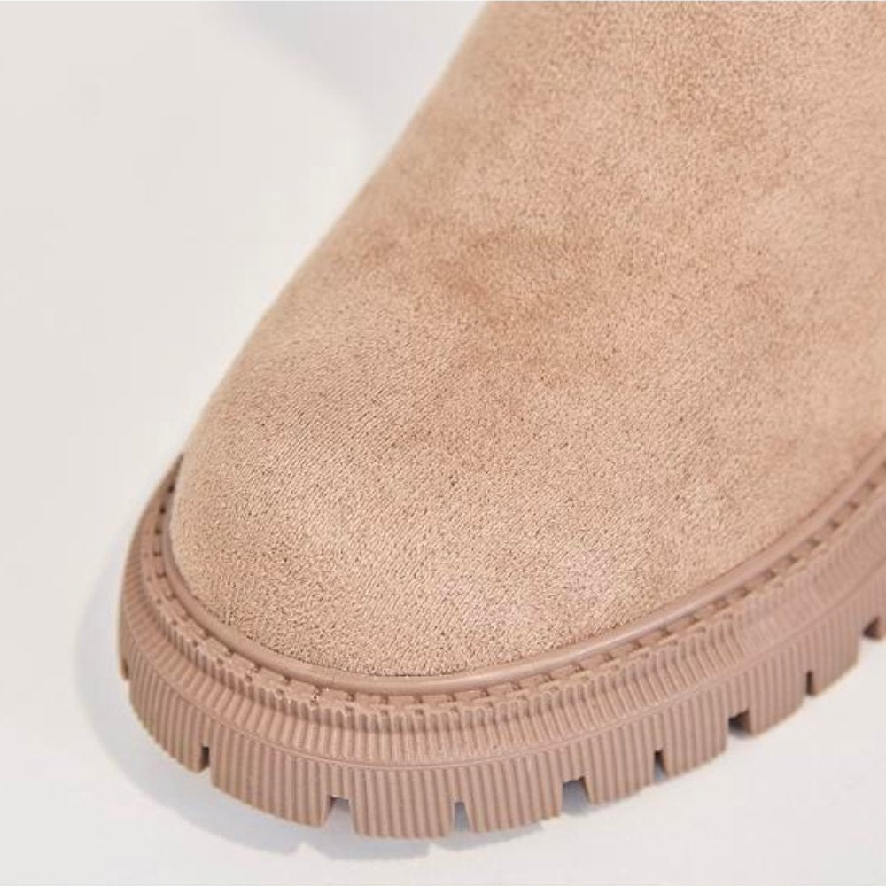 ノラ™ | 快適で暖かいライニング付き女性用ブーツ